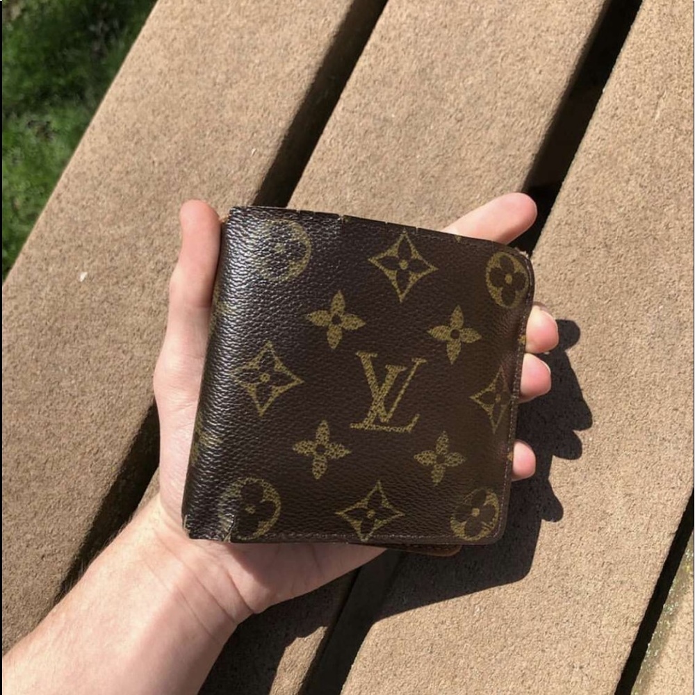 luis vitton wallet